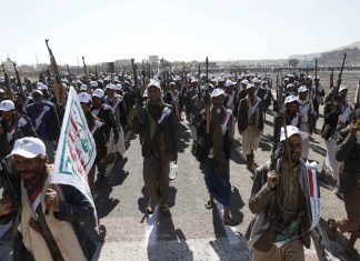 Küresel ticareti tehdit eden Husiler kim? Ne istiyorlar?