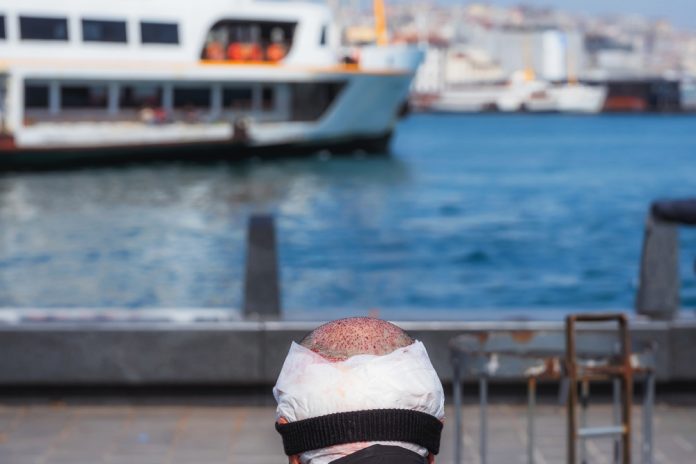 13032024-1 Türkiye’de sağlık turizmi: Dikensiz gül bahçesi mi? Nasıl olur?