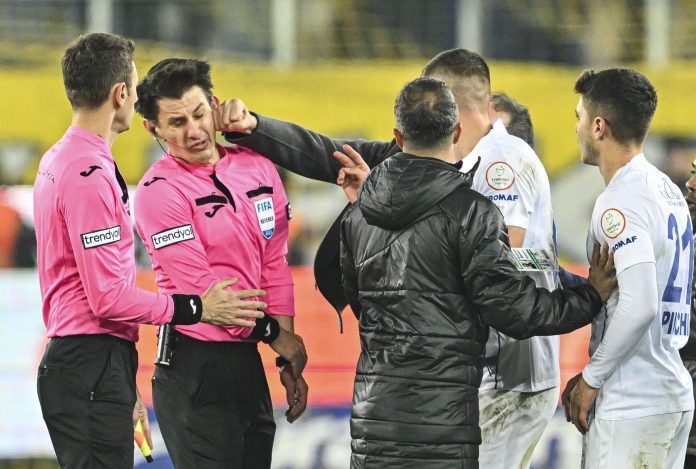 131220232-scaled Futbolun şiddetle imtihanı - Vaziyeti idare ederek sorunlar çözülmez