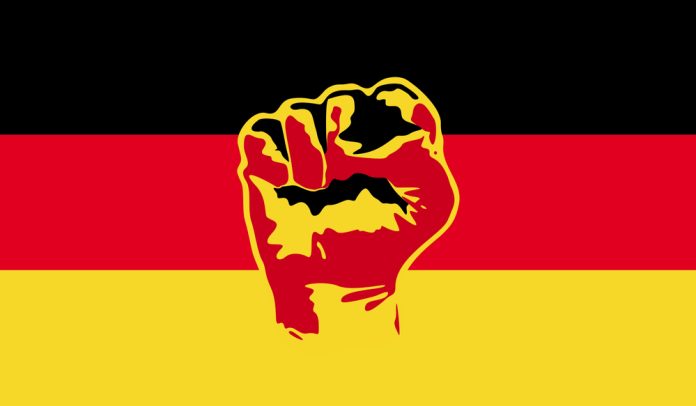 Almanya geri döndü