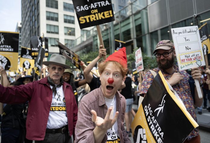 171120231-scaled Hollywood’un yapay zekâ savaşları – bu savaş, başka bir savaş