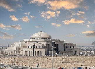 Bir ülke kimliğini yeniden inşa ederken