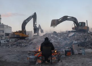 Depremin kalıntıları: Yeni bir ahlak mümkün mü?