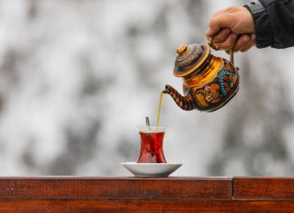 Çay – demlikten süzülen kültür