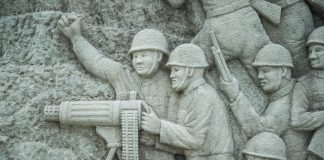 Japonya ve Almanya yeniden savaşa hazırlanıyor