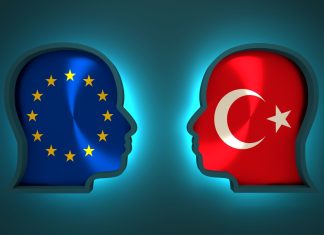 Yavaş ölüme terk edilen Türkiye-AB ilişkilerine hayat öpücüğü mü geldi?