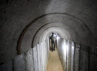 ‘Tüneller’ ve ‘rehineler’ Gazze’deki insanlar için ne anlama geliyor?
