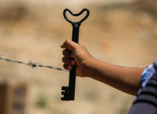 Filistinliler topraklarını sattı mı?