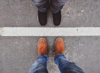 Kişiler arası sınırlar nazikçe nasıl belirlenebilir?