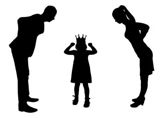 Çocuklara nasıl davranmalı? Etik ve tahakküm kurmayan bir yöntem mümkün mü?