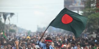 Bangladeş Devrimi 2.0: Nasıl oldu, şimdi ne olacak?
