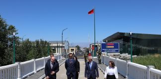 Ermenistan’la normalleşme süreci: Sınırda buluşma ne anlama geliyor?