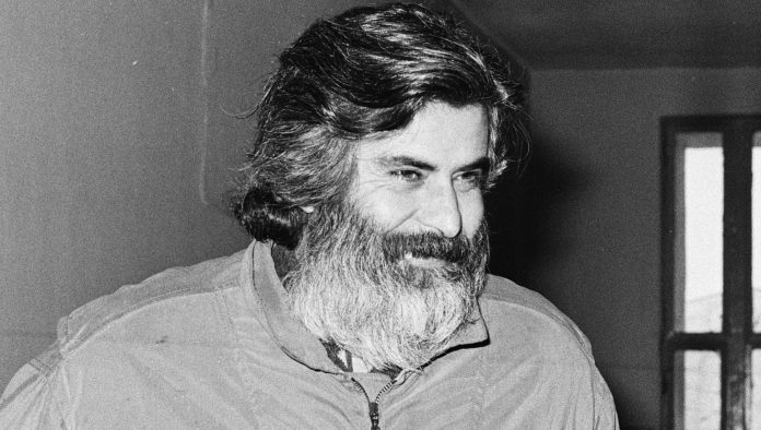 IMG_9604 Tarık Akan ya da akıntıya karşı aydın kalmak