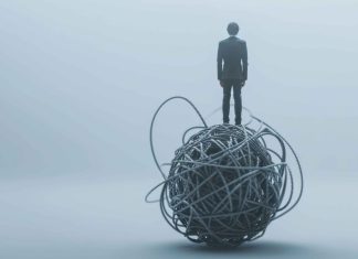 Dünyayı ve hayatı kontrol edeceğinizi mi sanıyorsunuz? Güldürmeyin beni!