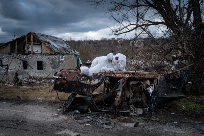 d61b1257-faf7-4017-a6ce-4149575c18ff