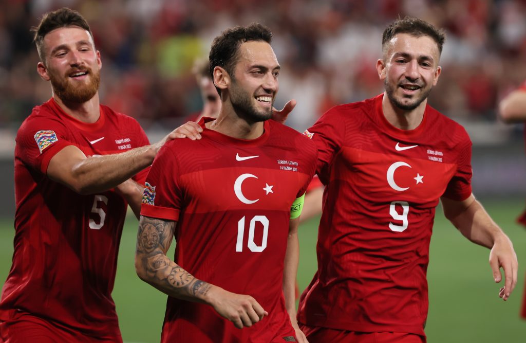 Hakan Çalhanoğlu – Şapka çıkartılan gollerin sahibi