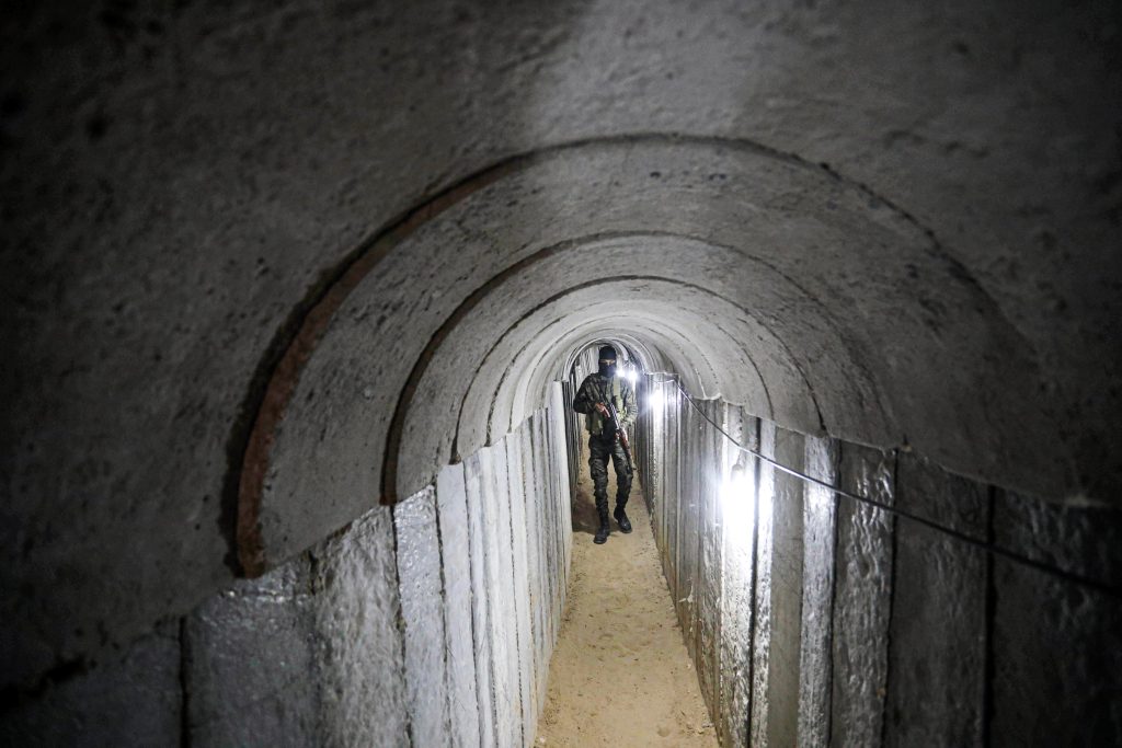 ‘Tüneller’ ve ‘rehineler’ Gazze’deki insanlar için ne anlama geliyor?