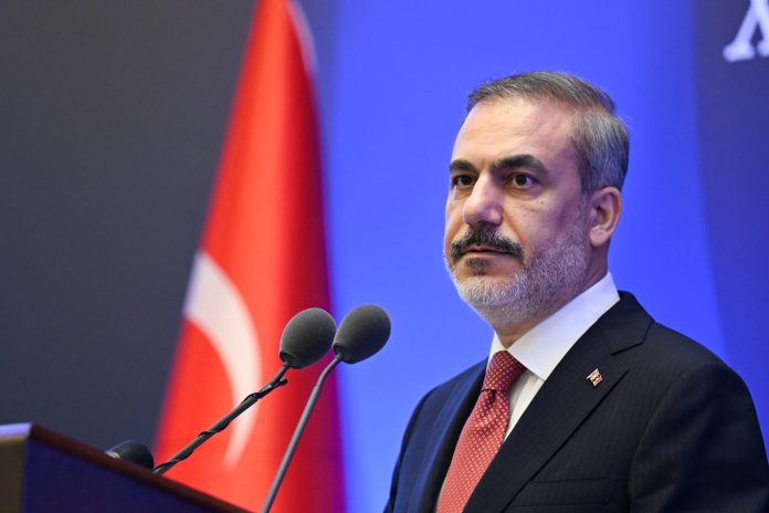 Fidan Irak’a neden gitti?