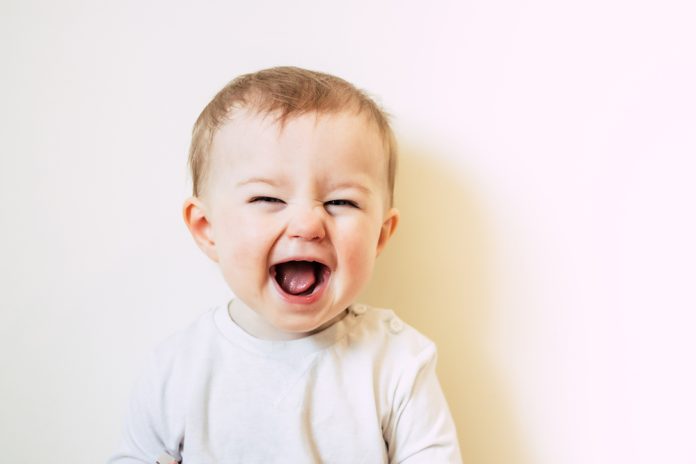 Baby,With,Flu,Laughing Bebekler ve çocuklar neden güler?