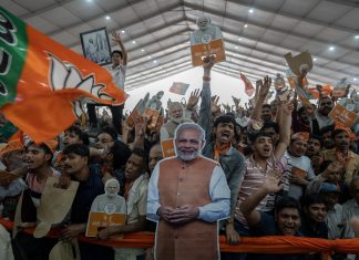 Modi’nin zaferi kimlerin kabusu?