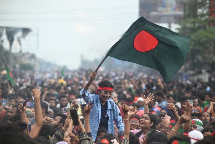 220820241 Bangladeş Devrimi 2.0: Nasıl oldu, şimdi ne olacak?