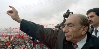Alparslan türkeş
